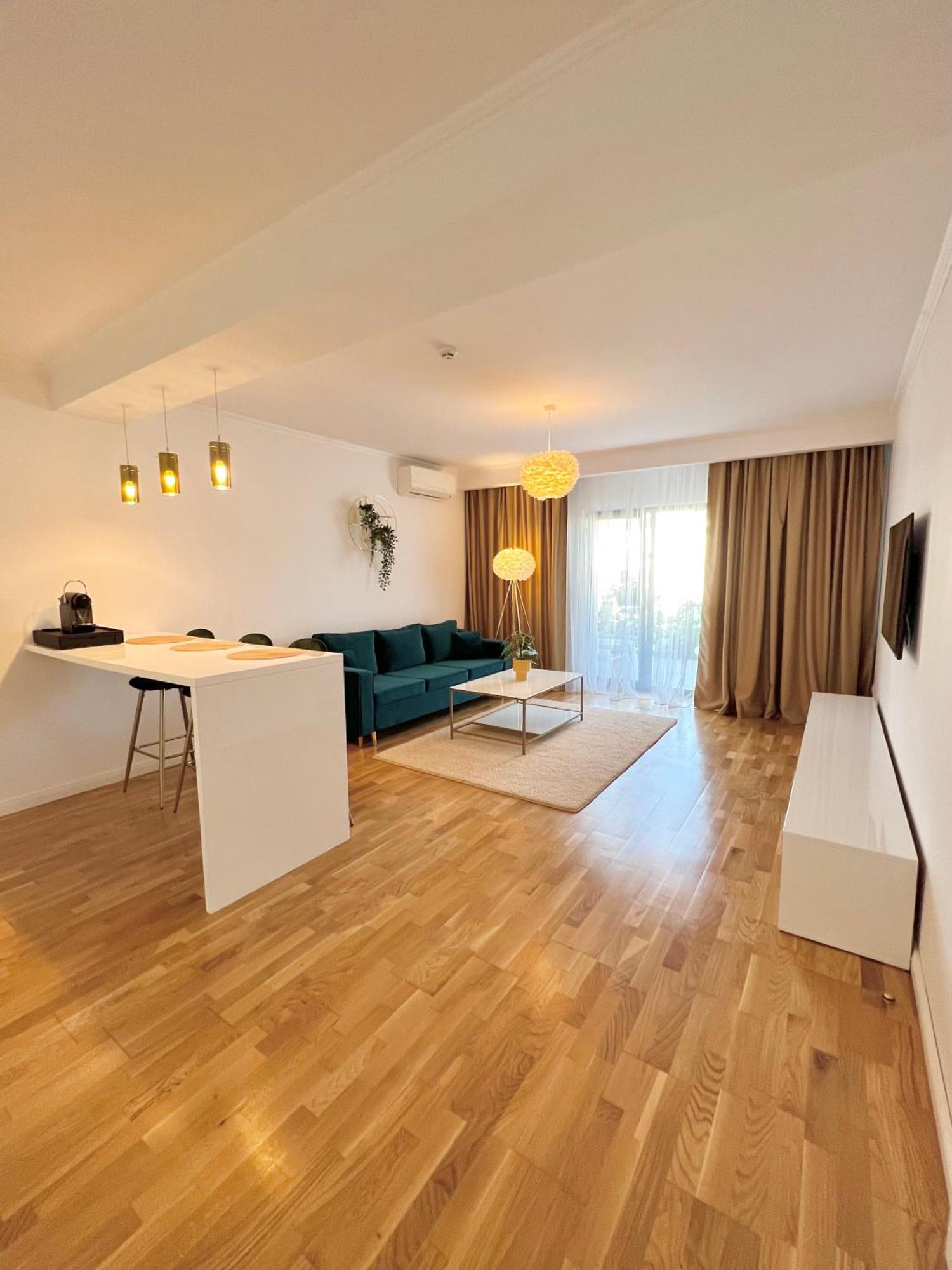 Hotel Krystal Boutique Mansion à Hunedoara Extérieur photo