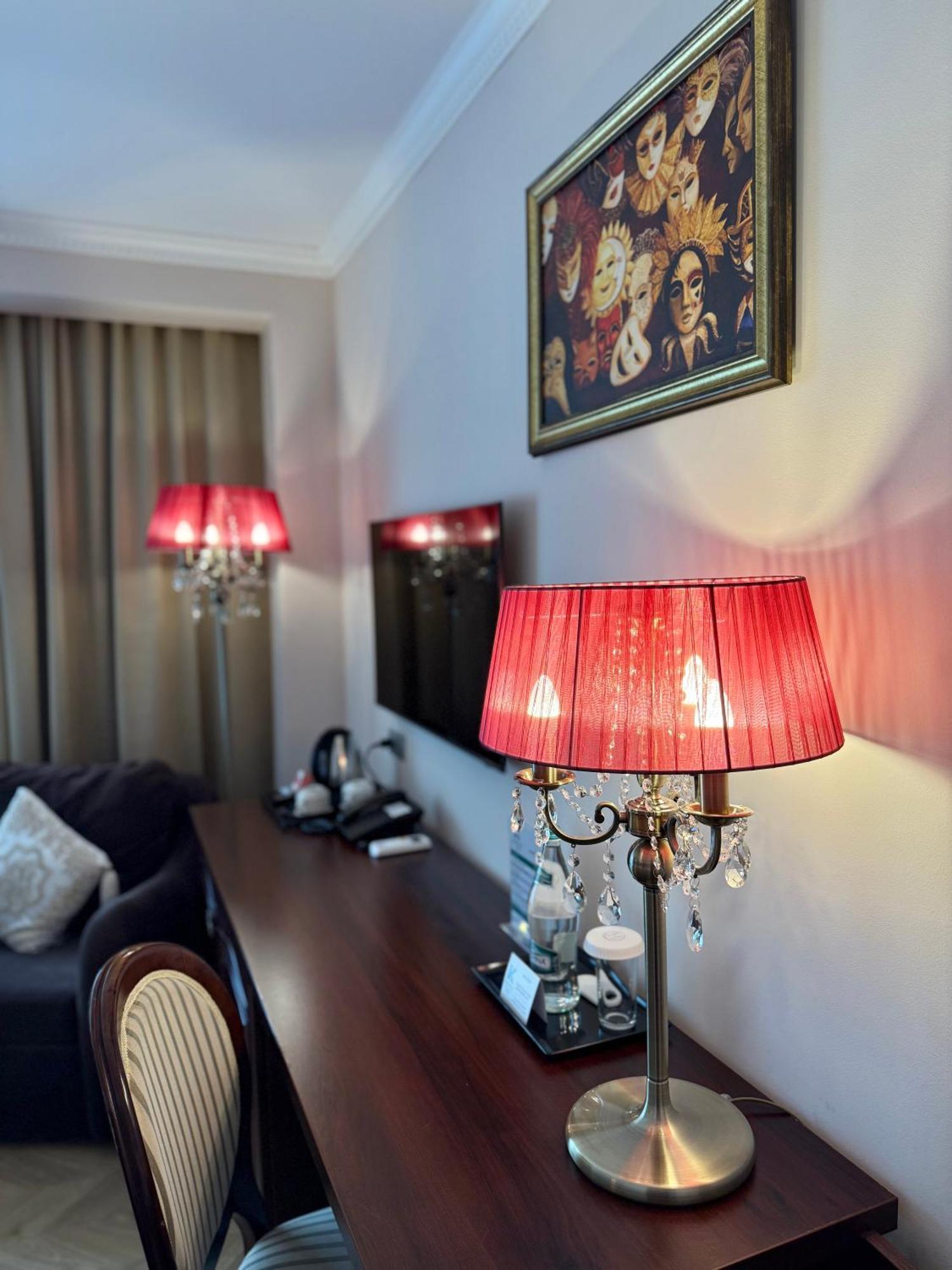Hotel Krystal Boutique Mansion à Hunedoara Extérieur photo